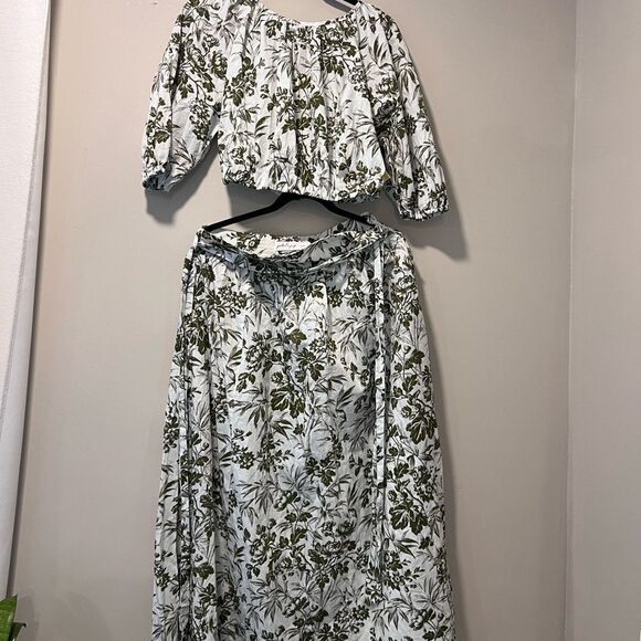 Petal & Pup NWT DELILAH SET - GREEN FLORAL SIZE Large - Picture 7 of 13